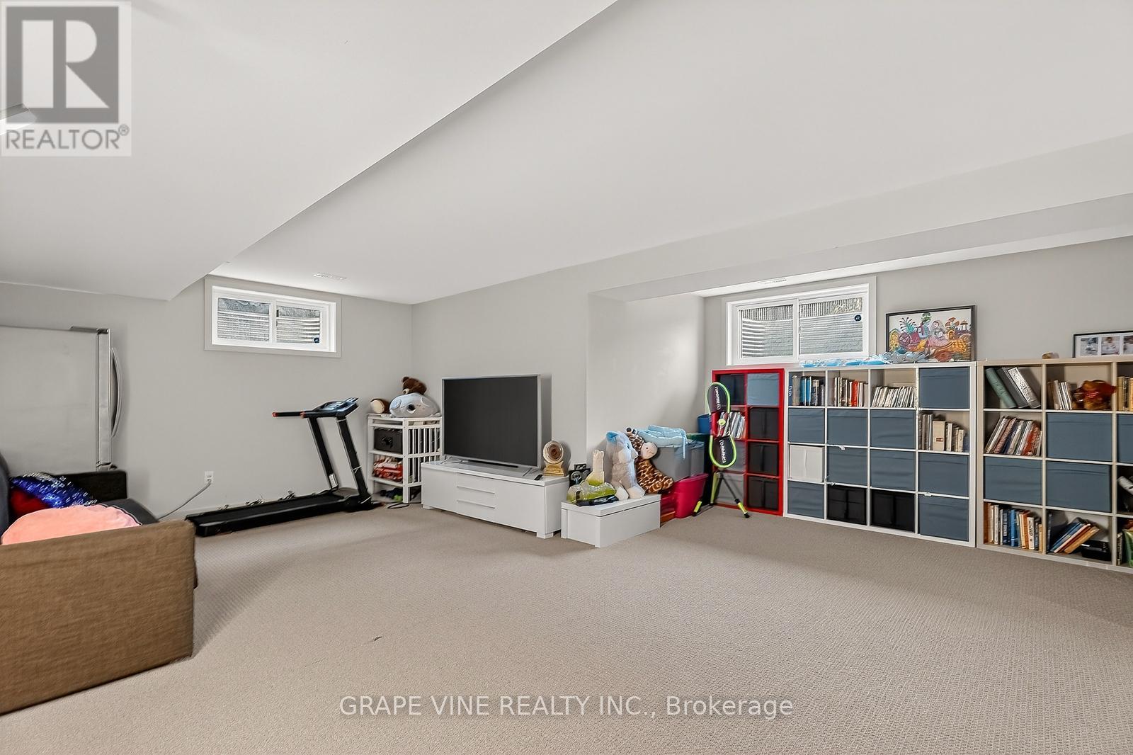 145 Larimar Circle, Ottawa, Ontario K1X 0B6 - Photo 31 - X12583696