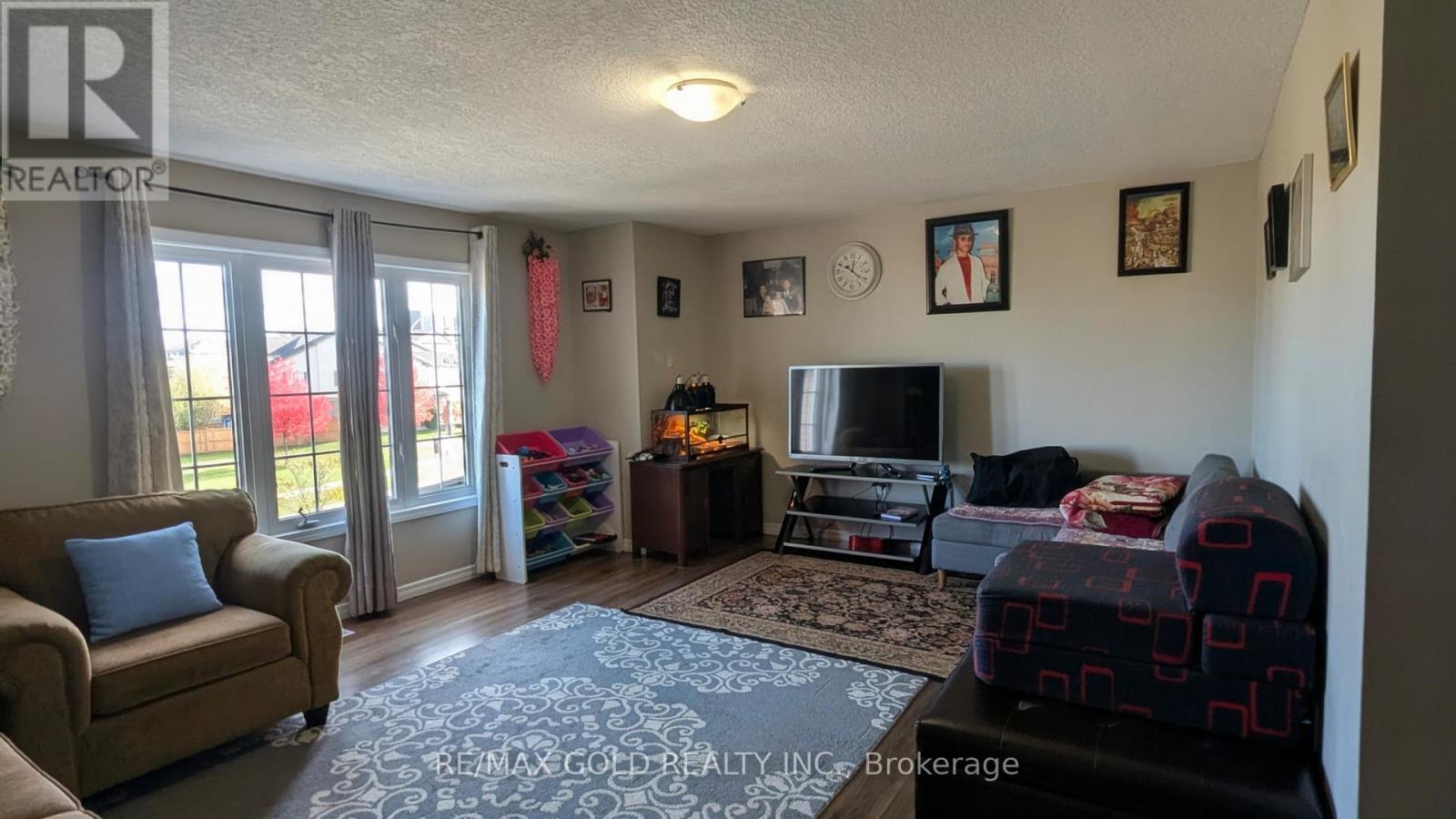 220 Westmeadow Drive, Kitchener, Ontario  N2N 3R1 - Photo 10 - X12583562