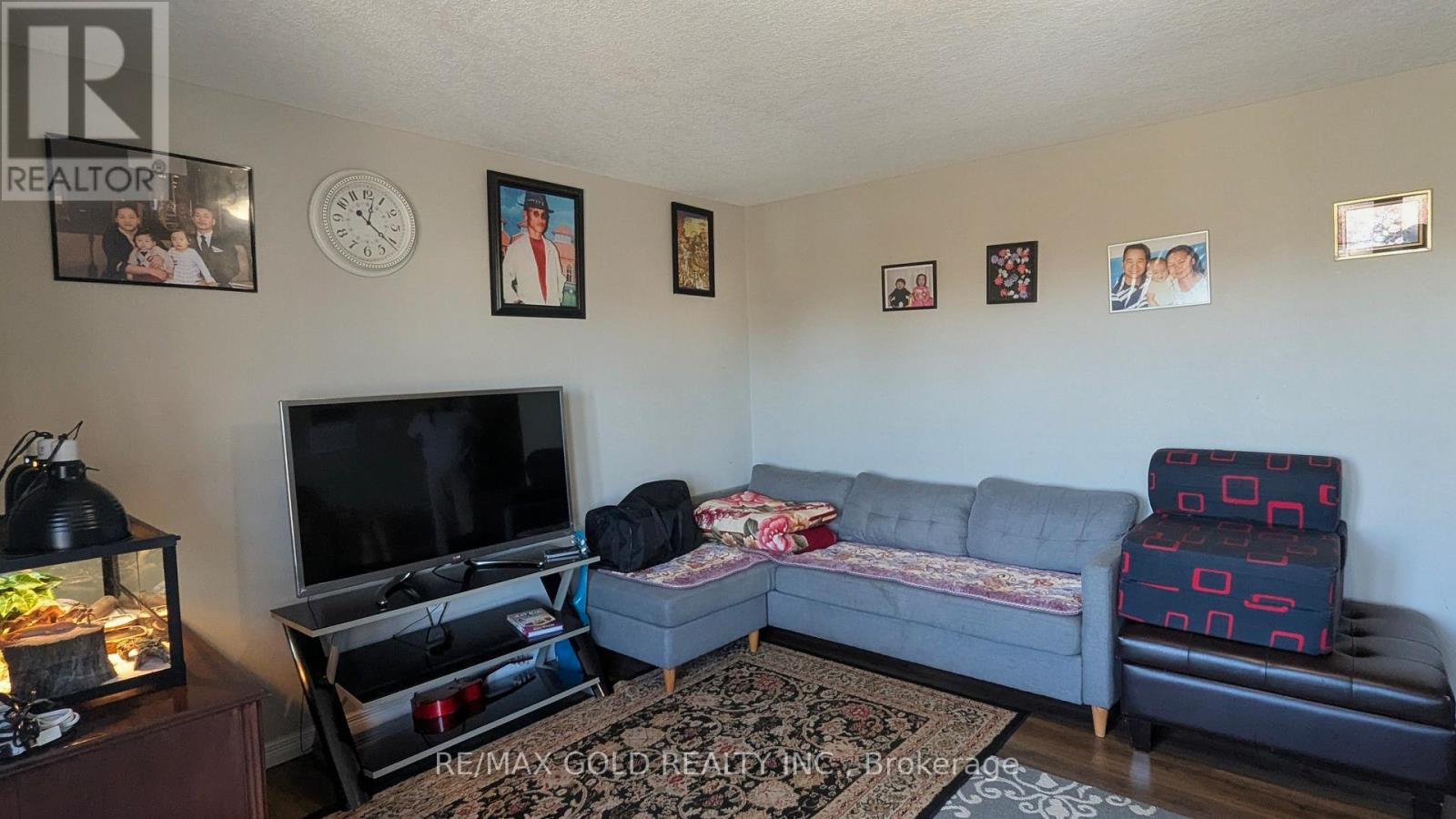 220 Westmeadow Drive, Kitchener, Ontario  N2N 3R1 - Photo 12 - X12583562