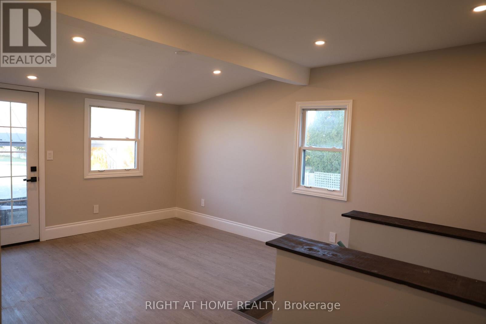 876 Queenston Road, Niagara-On-The-Lake, Ontario  L0S 1J0 - Photo 25 - X12583564