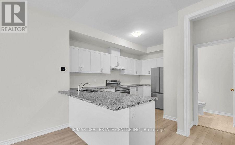 677 Park Road N, Brantford, Ontario  N3R 0C2 - Photo 12 - X12583612