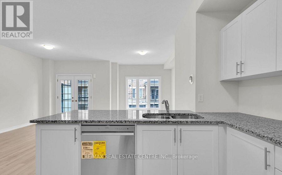 677 Park Road N, Brantford, Ontario  N3R 0C2 - Photo 16 - X12583612