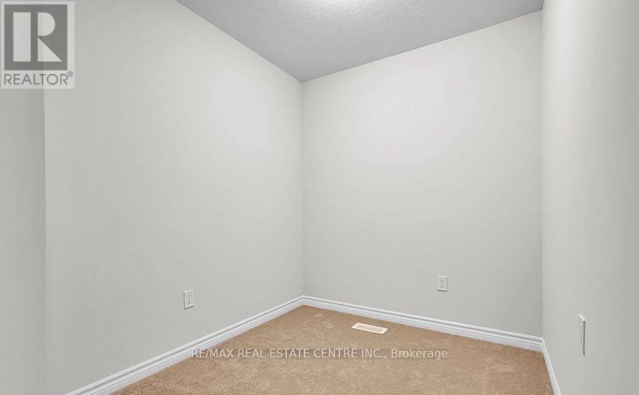 677 Park Road N, Brantford, Ontario  N3R 0C2 - Photo 26 - X12583612