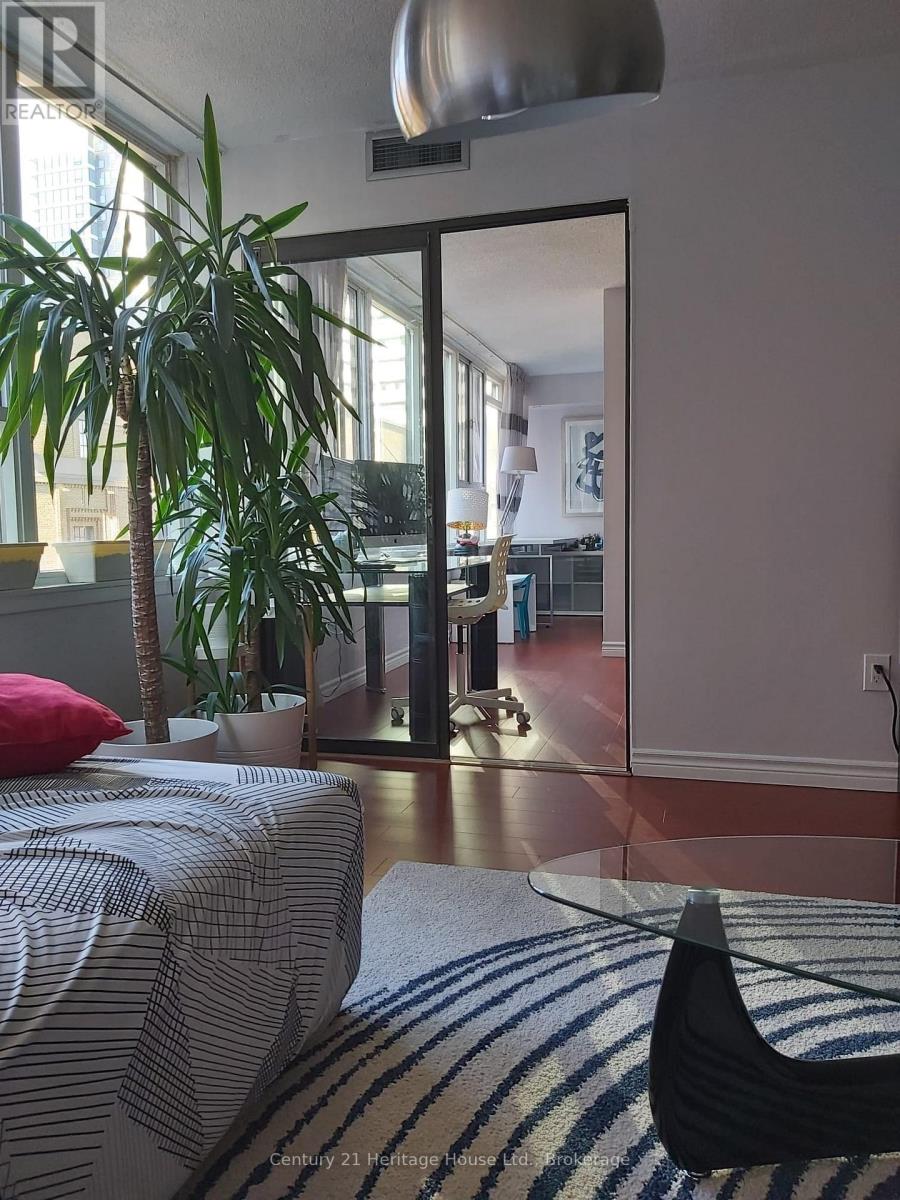 609 - 45 Carlton Street, Toronto, Ontario  M5B 2H9 - Photo 7 - C12583690