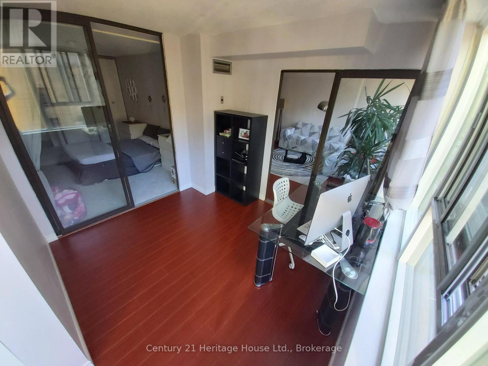 609 - 45 Carlton Street, Toronto, Ontario  M5B 2H9 - Photo 9 - C12583690