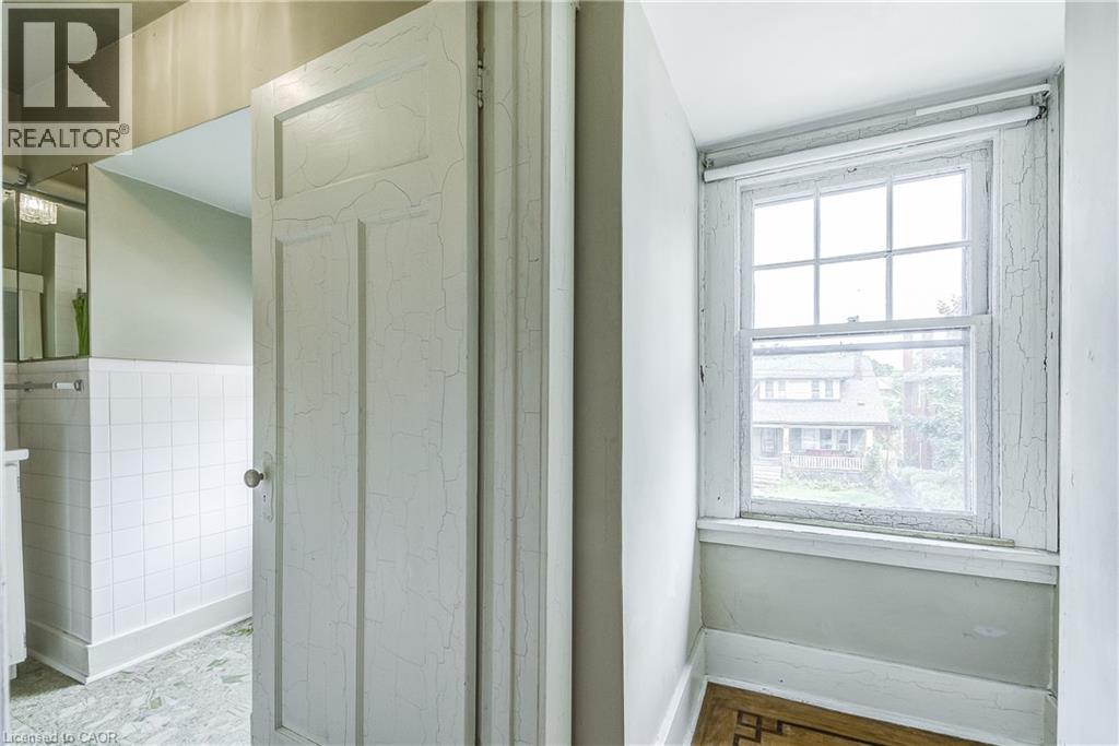 182 Balmoral Avenue S, Hamilton, Ontario  L8M 3K3 - Photo 32 - 40791079