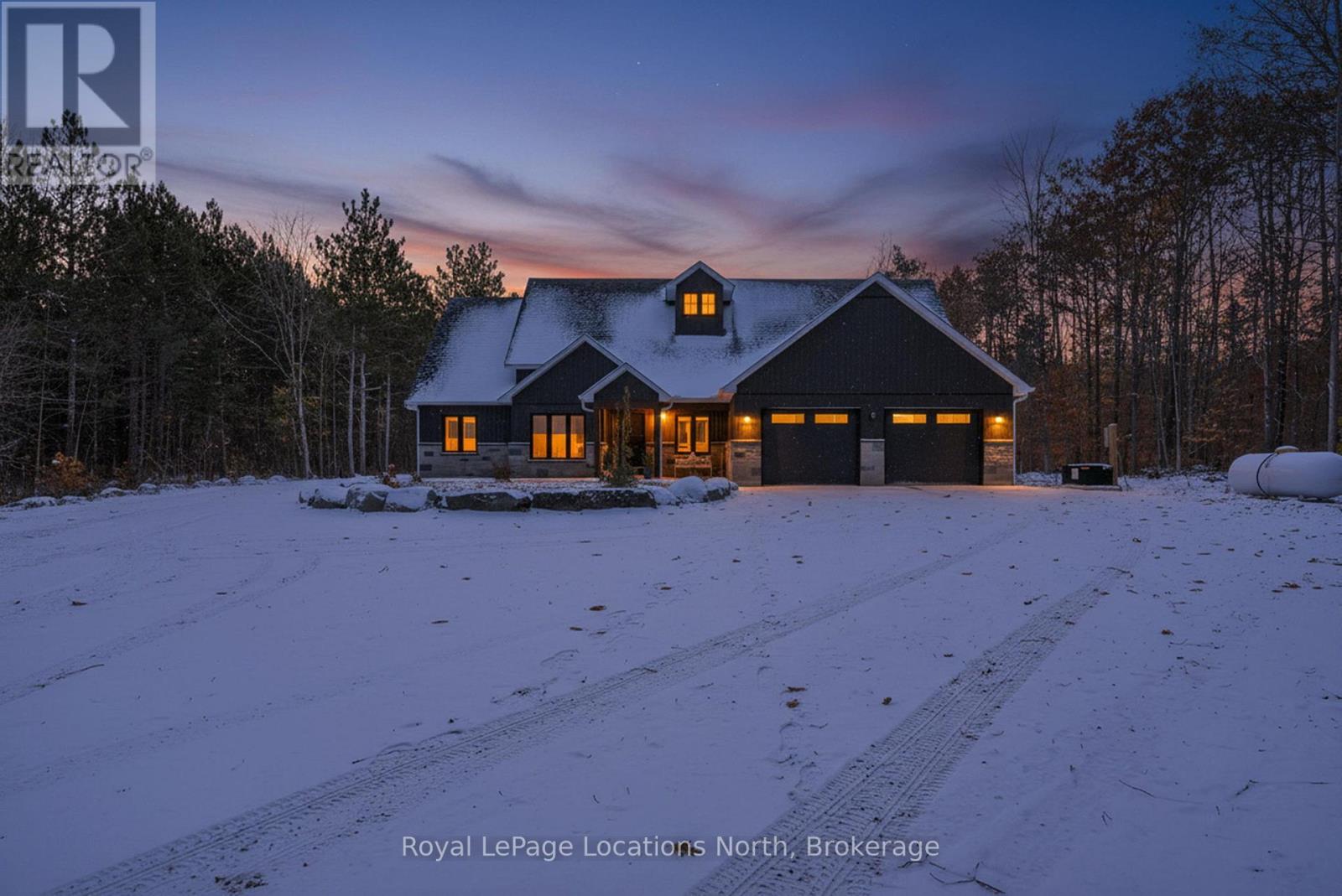 3511 Rainbow Valley Road W, Springwater, Ontario  L0M 1S0 - Photo 2 - S12583638