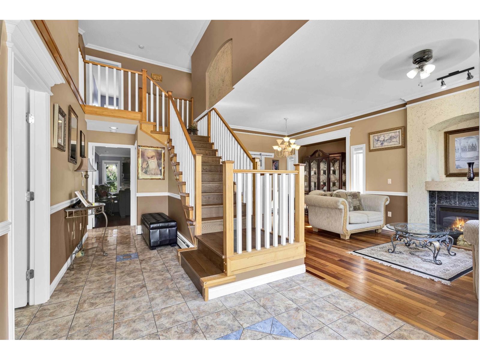 9086 137a Street, Surrey, British Columbia  V3V 7N6 - Photo 9 - R3070746