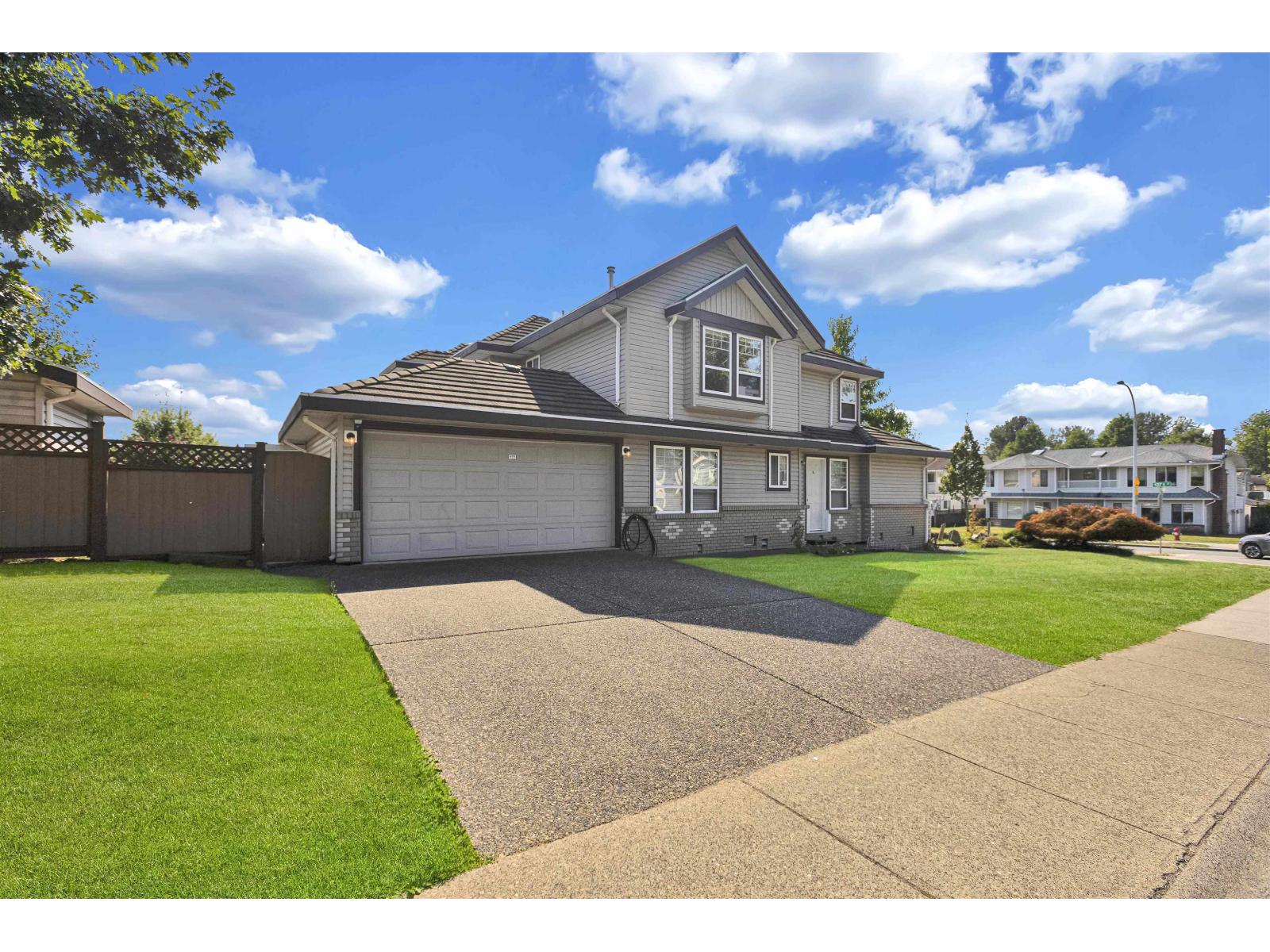 9086 137a Street, Surrey, British Columbia  V3V 7N6 - Photo 7 - R3070746