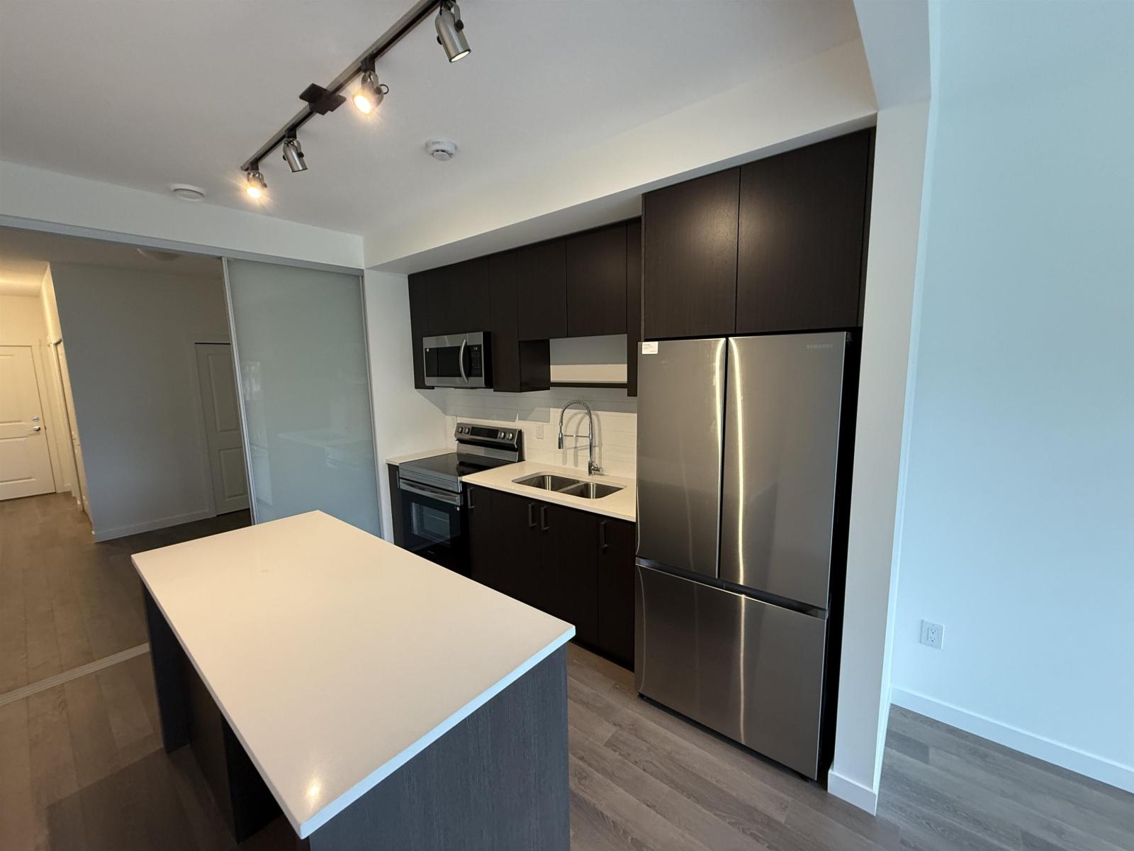 8509 158 Street, Surrey, British Columbia V4E 1R2 - Photo 2 - R3070766