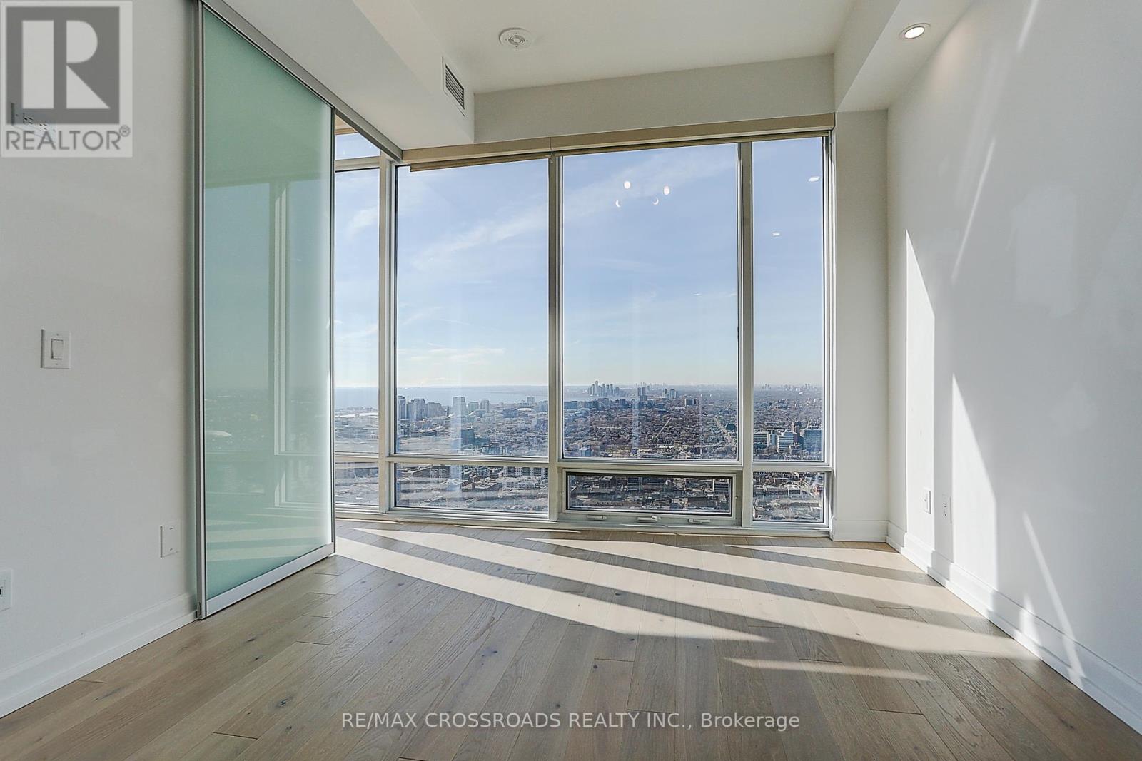 4310 - 488 University Avenue, Toronto, Ontario  M5G 0C1 - Photo 15 - C12583622