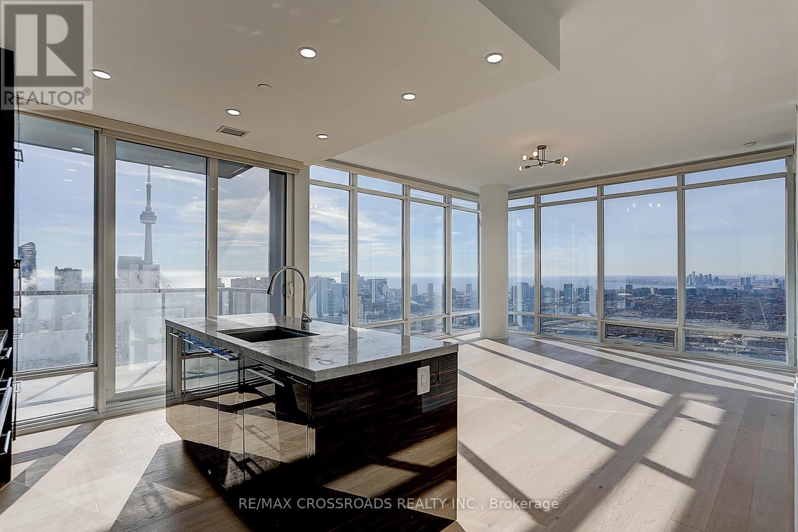 4310 - 488 University Avenue, Toronto, Ontario  M5G 0C1 - Photo 16 - C12583622