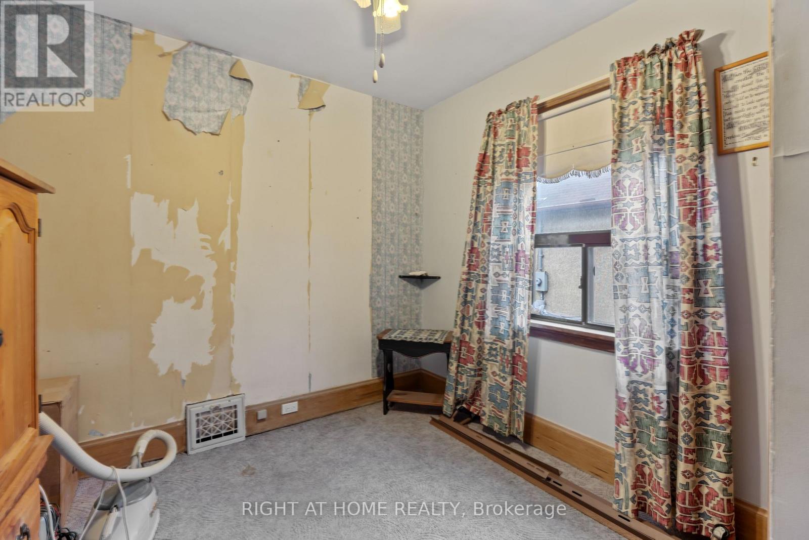 157 Park Road S, Oshawa, Ontario  L1J 4H1 - Photo 11 - E12583620