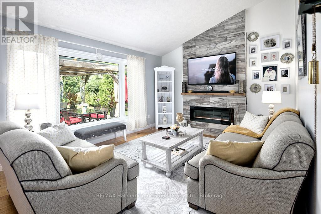 450 Ridge Road, Meaford, Ontario  N4L 1L9 - Photo 12 - X12583726