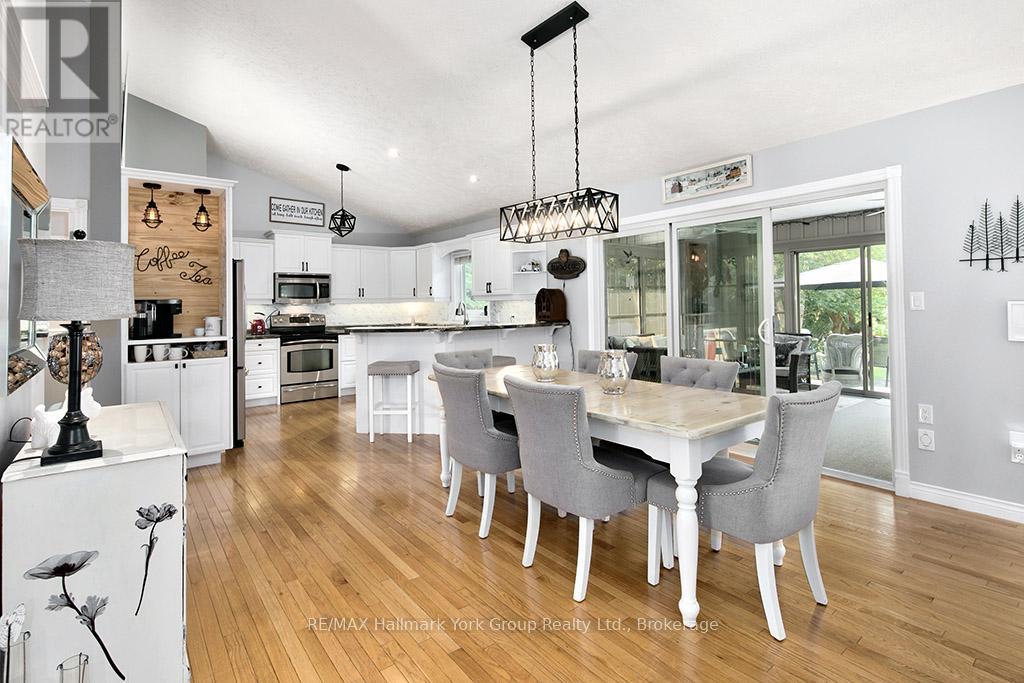 450 Ridge Road, Meaford, Ontario  N4L 1L9 - Photo 15 - X12583726