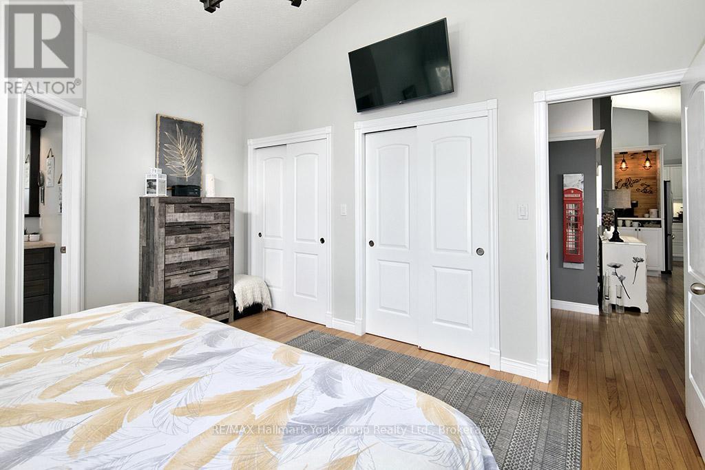 450 Ridge Road, Meaford, Ontario  N4L 1L9 - Photo 31 - X12583726