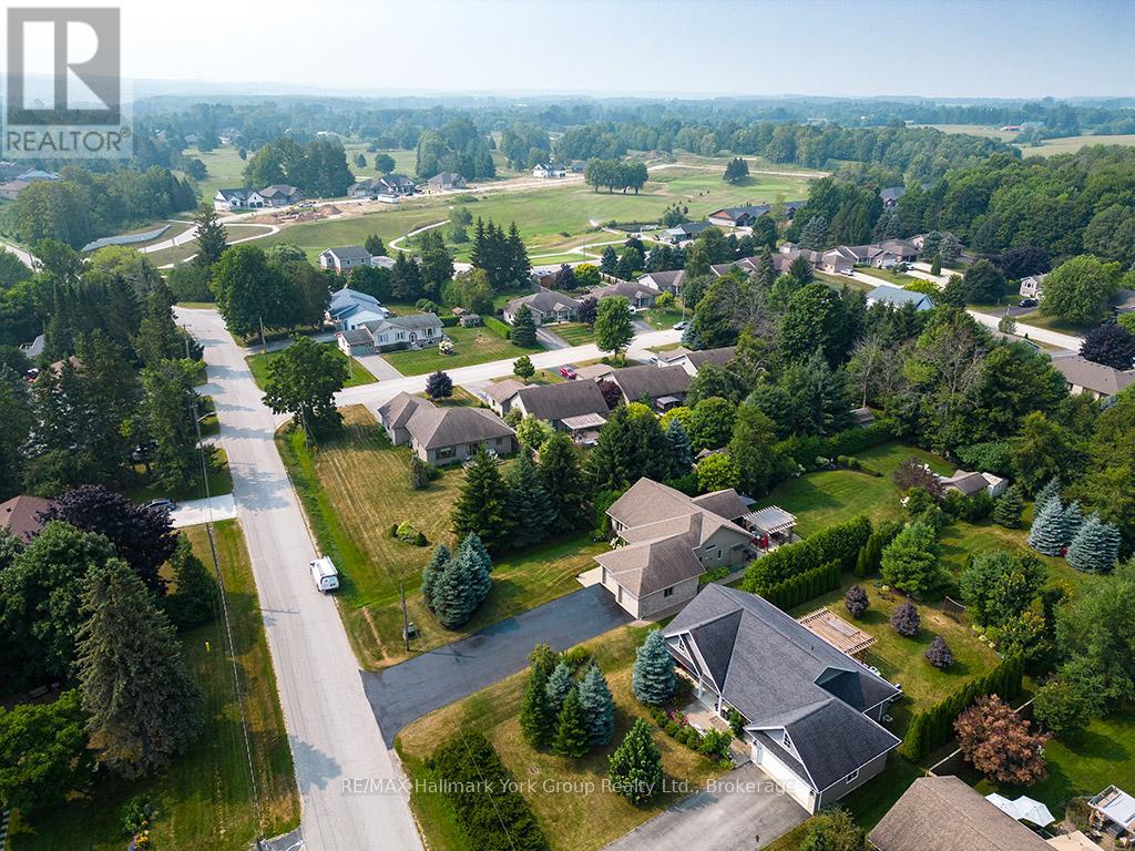 450 Ridge Road, Meaford, Ontario  N4L 1L9 - Photo 6 - X12583726