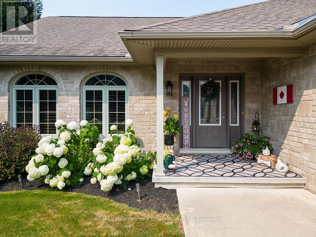 450 Ridge Road, Meaford, Ontario  N4L 1L9 - Photo 9 - X12583726