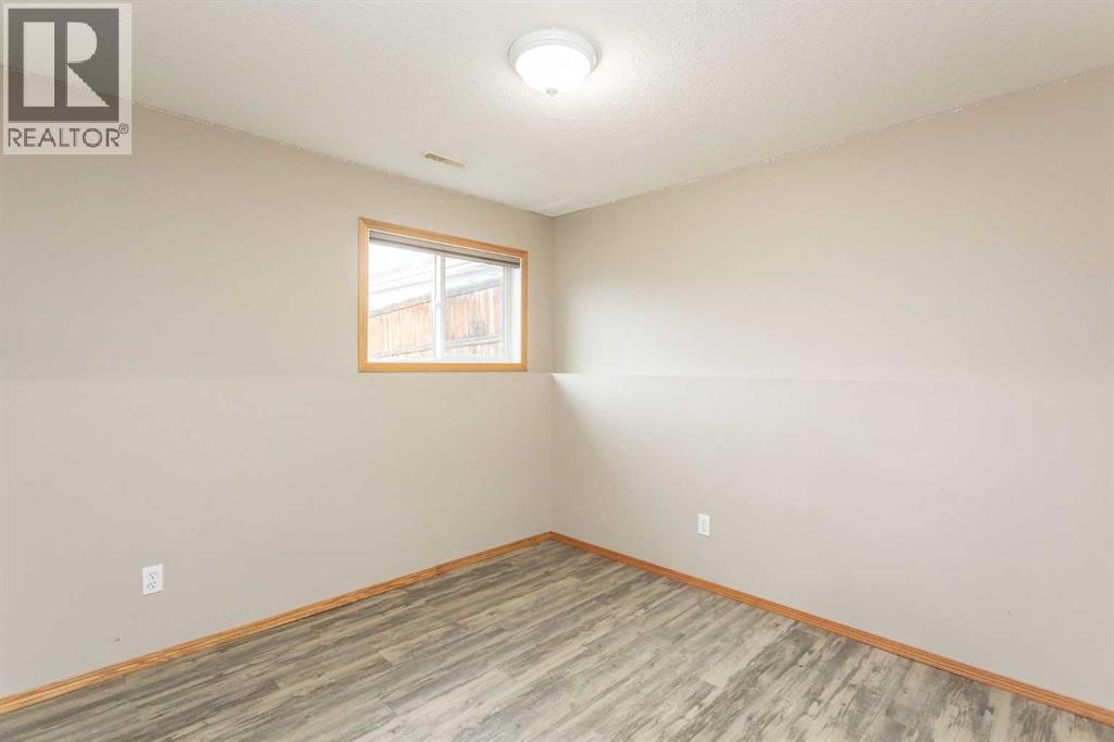 24 Lanterman Close, Red Deer, Alberta  T4R 3K3 - Photo 29 - A2269242