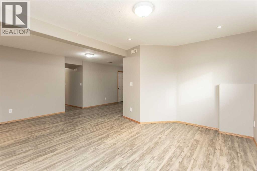 24 Lanterman Close, Red Deer, Alberta  T4R 3K3 - Photo 23 - A2269242