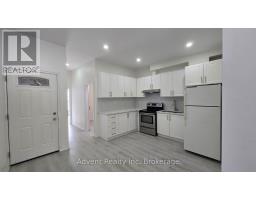 2ND FLOOR - 1454 QUEEN STREET W, Toronto, Ontario