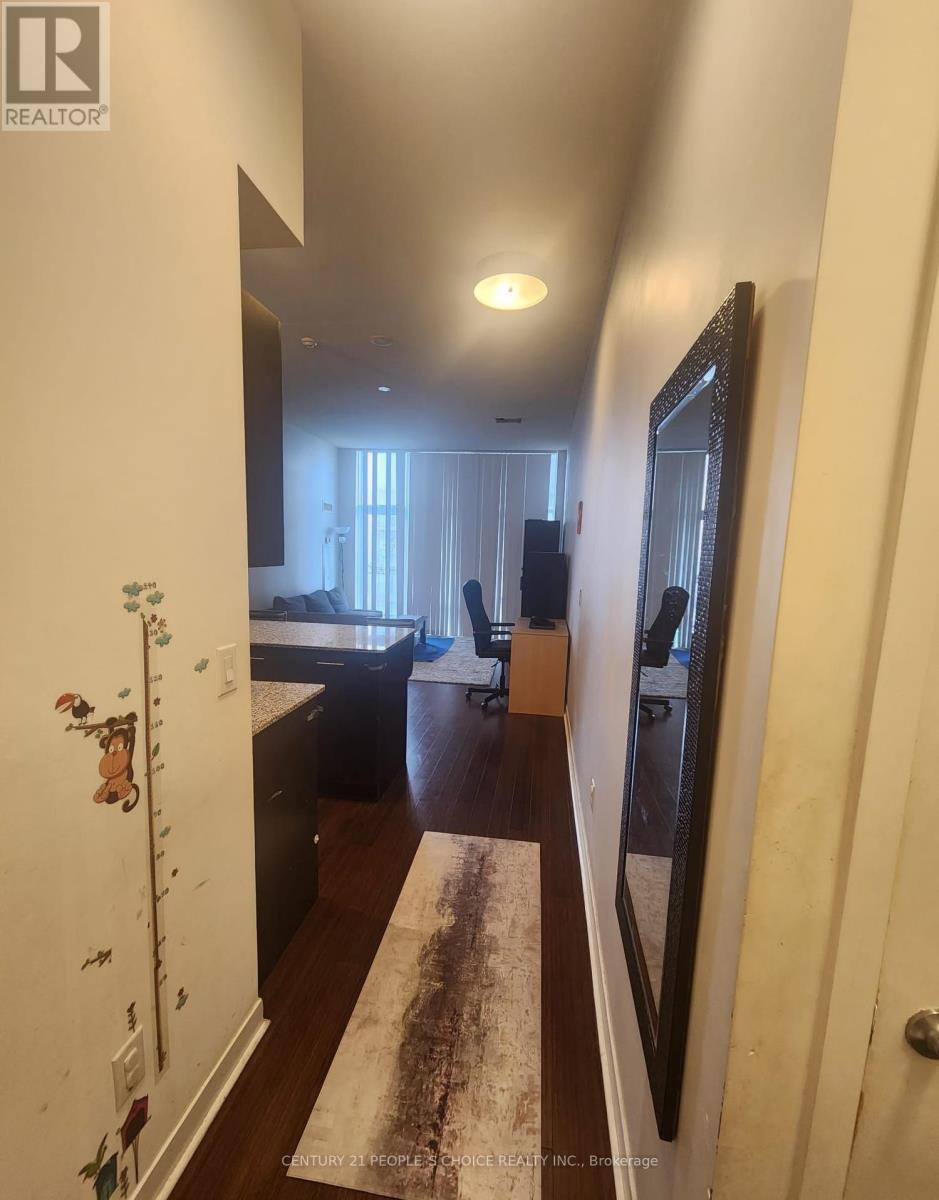 2209 - 365 Prince Of Wales Drive, Mississauga, Ontario  L6B 1G6 - Photo 2 - W12583668