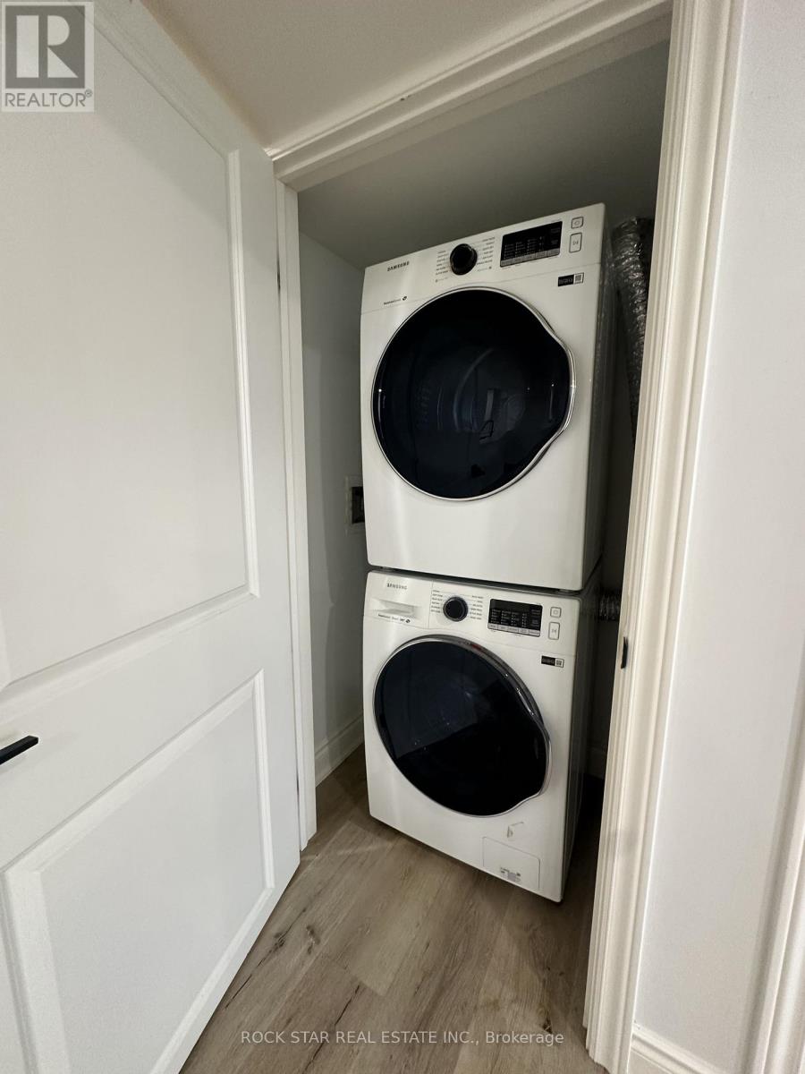 175 East 5th Street, Hamilton, Ontario  L9A 2Z7 - Photo 10 - X12583648