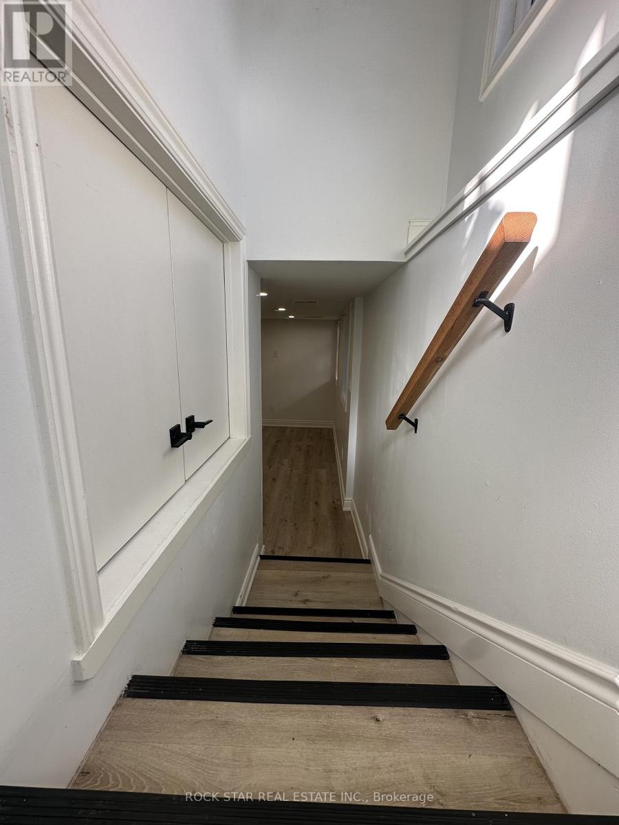 175 East 5th Street, Hamilton, Ontario  L9A 2Z7 - Photo 14 - X12583648