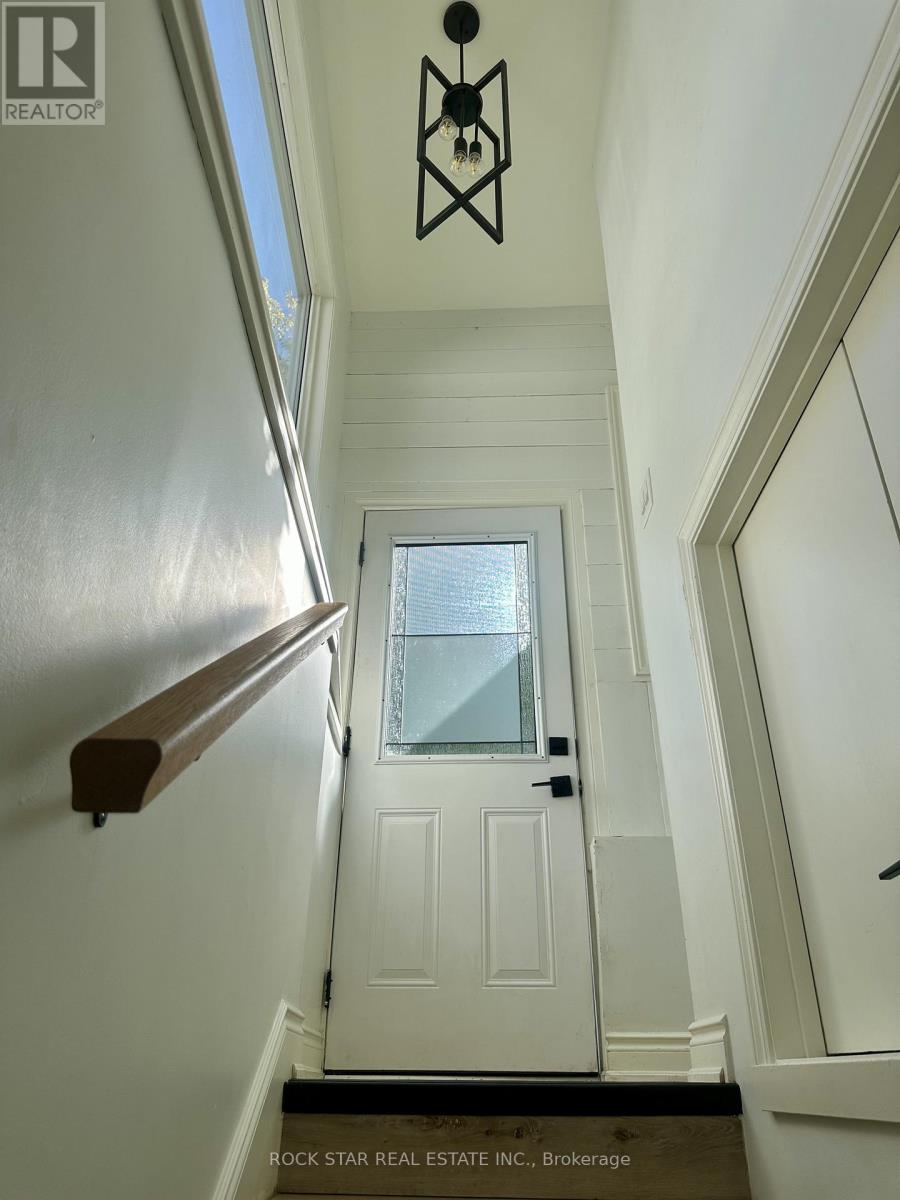 175 East 5th Street, Hamilton, Ontario  L9A 2Z7 - Photo 16 - X12583648