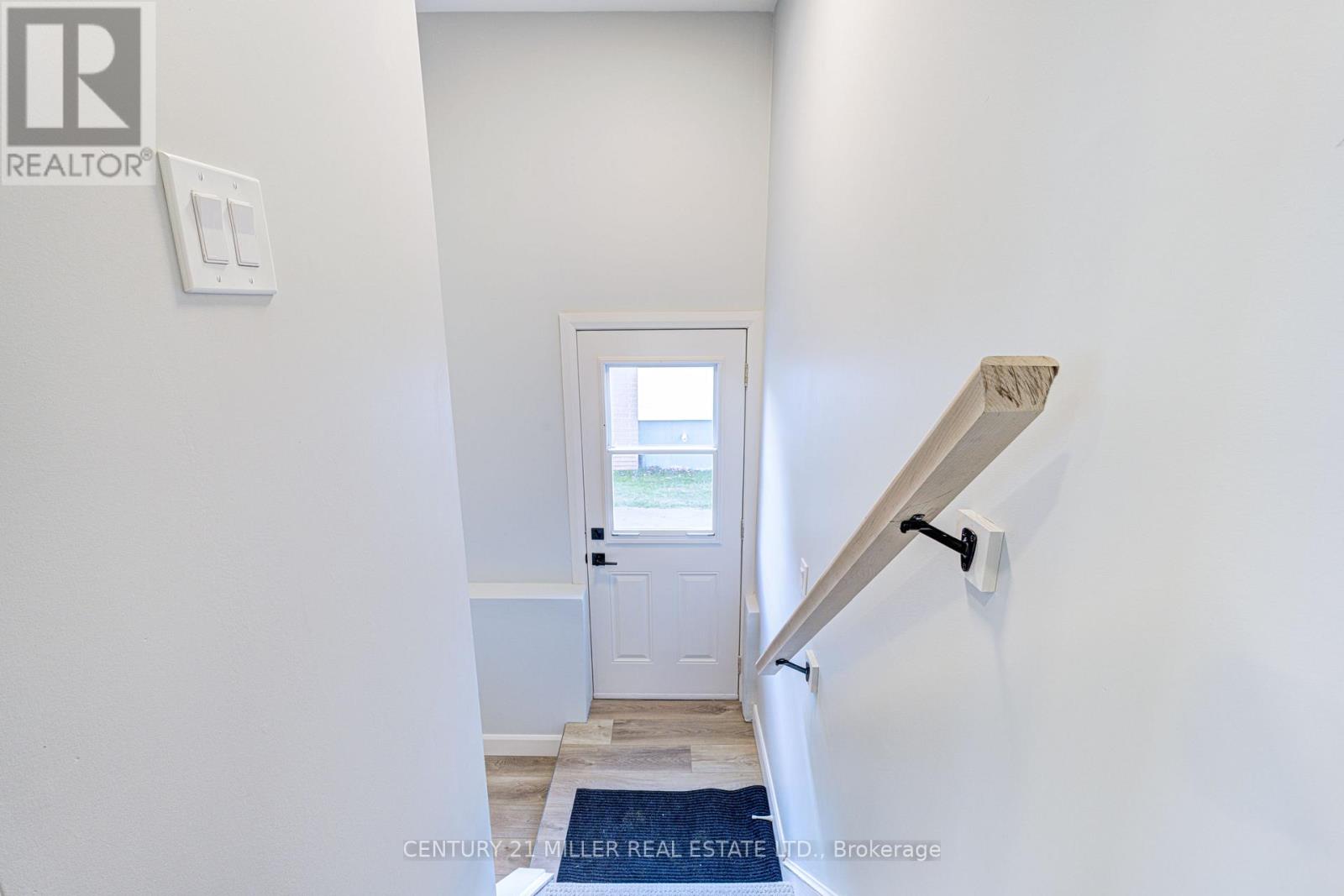 242 East 28th Street, Hamilton, Ontario  L8V 3J1 - Photo 16 - X12583662