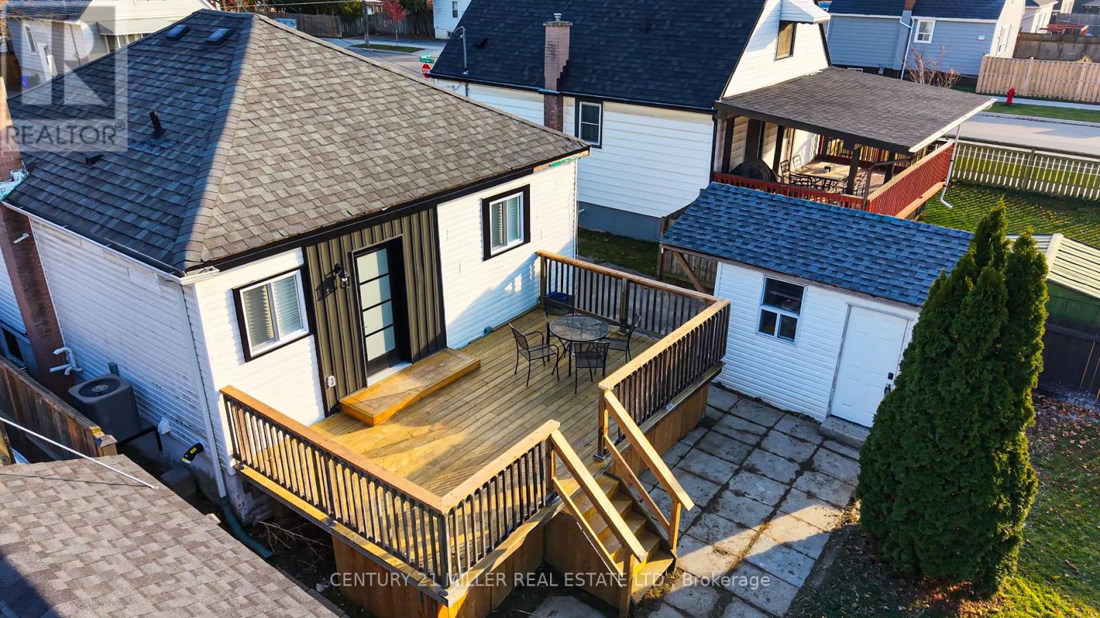 242 East 28th Street, Hamilton, Ontario  L8V 3J1 - Photo 40 - X12583662