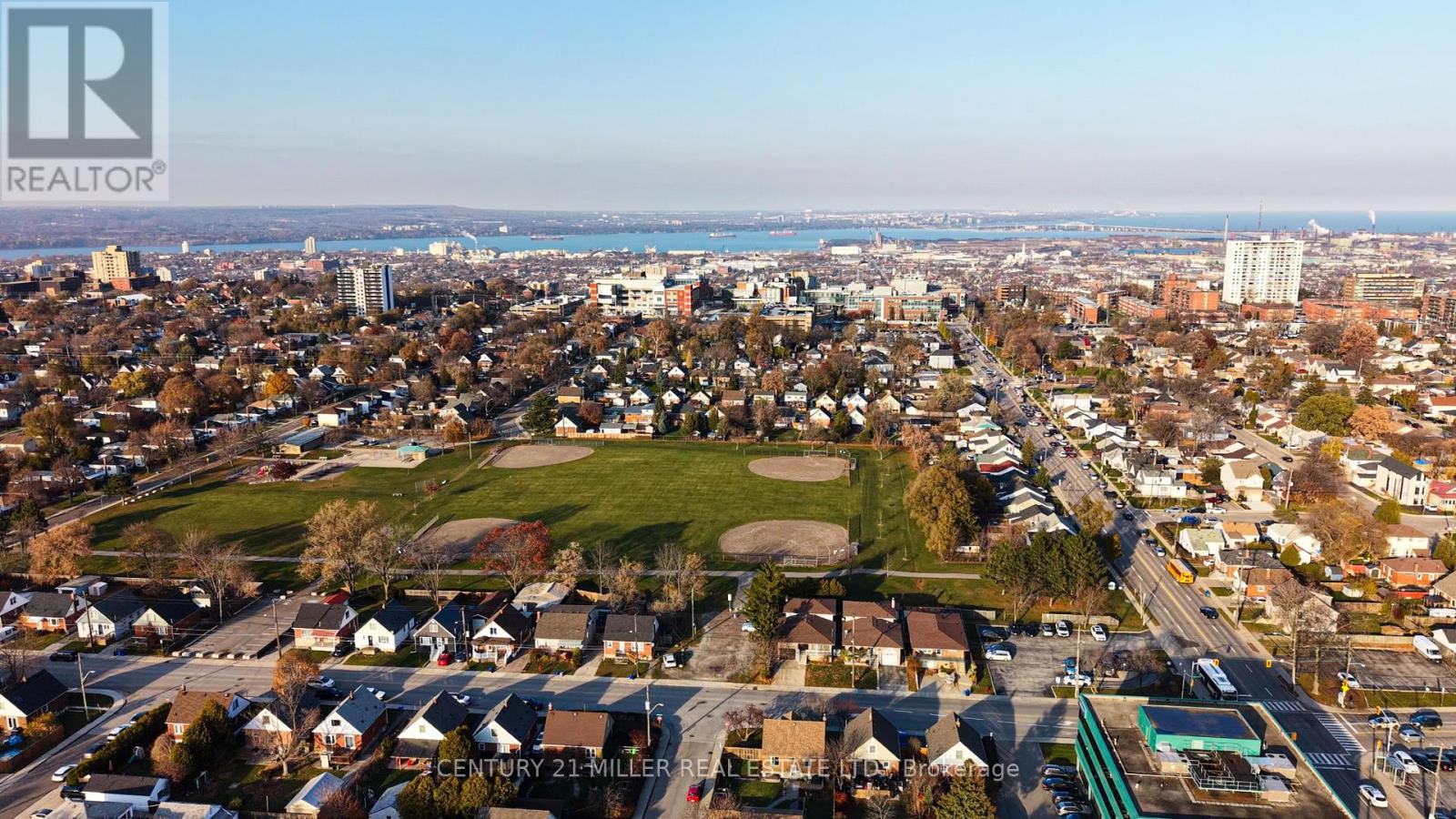 242 East 28th Street, Hamilton, Ontario  L8V 3J1 - Photo 42 - X12583662