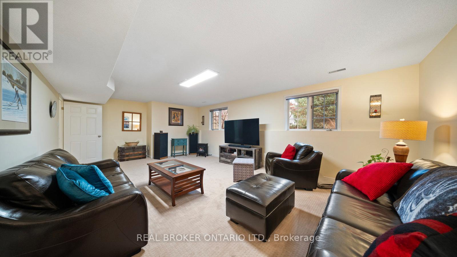 74 Gordon Street, Cambridge, Ontario  N1S 4K8 - Photo 28 - X12583670