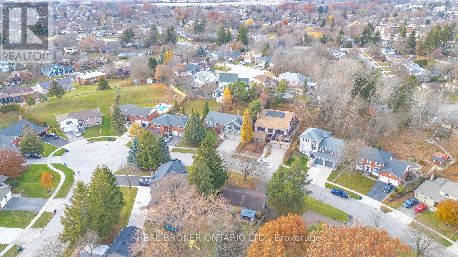 74 Gordon Street, Cambridge, Ontario  N1S 4K8 - Photo 3 - X12583670