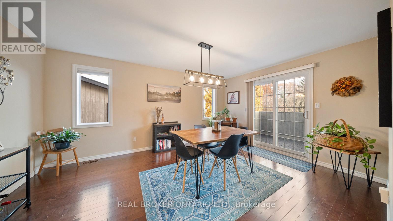 74 Gordon Street, Cambridge, Ontario  N1S 4K8 - Photo 9 - X12583670