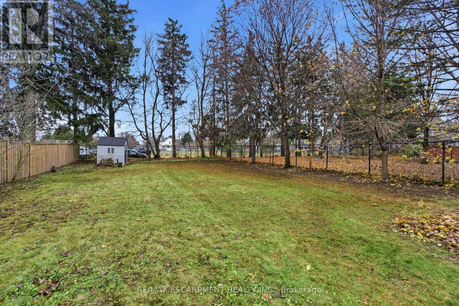 30 Kelly Street, Hamilton, Ontario  L0R 2H0 - Photo 34 - X12583676