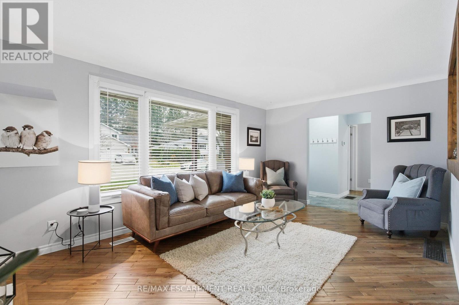 30 Kelly Street, Hamilton, Ontario  L0R 2H0 - Photo 6 - X12583676