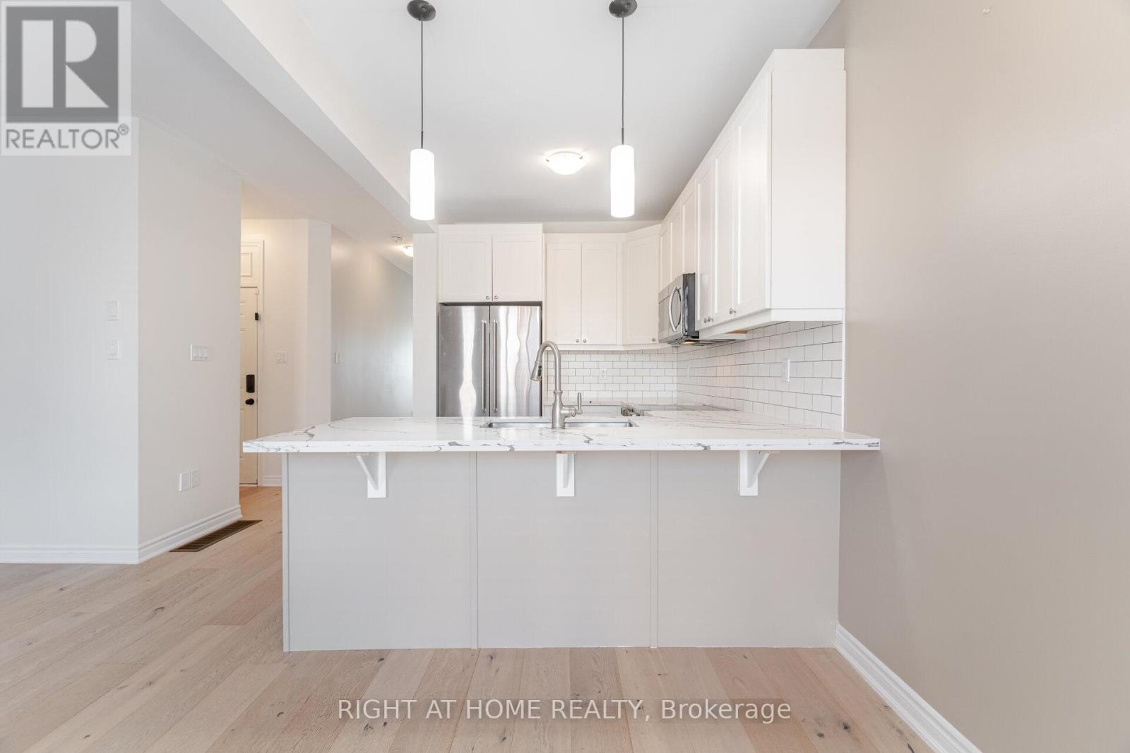 28 Pickett Place, Cambridge, Ontario  N3E 0B4 - Photo 18 - X12583682