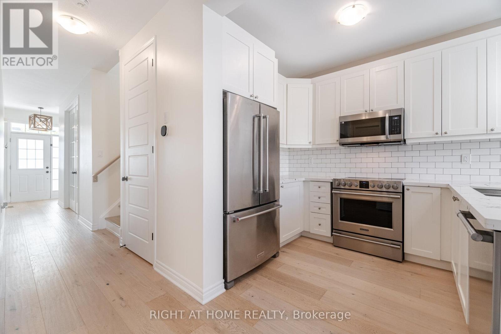 28 Pickett Place, Cambridge, Ontario  N3E 0B4 - Photo 21 - X12583682