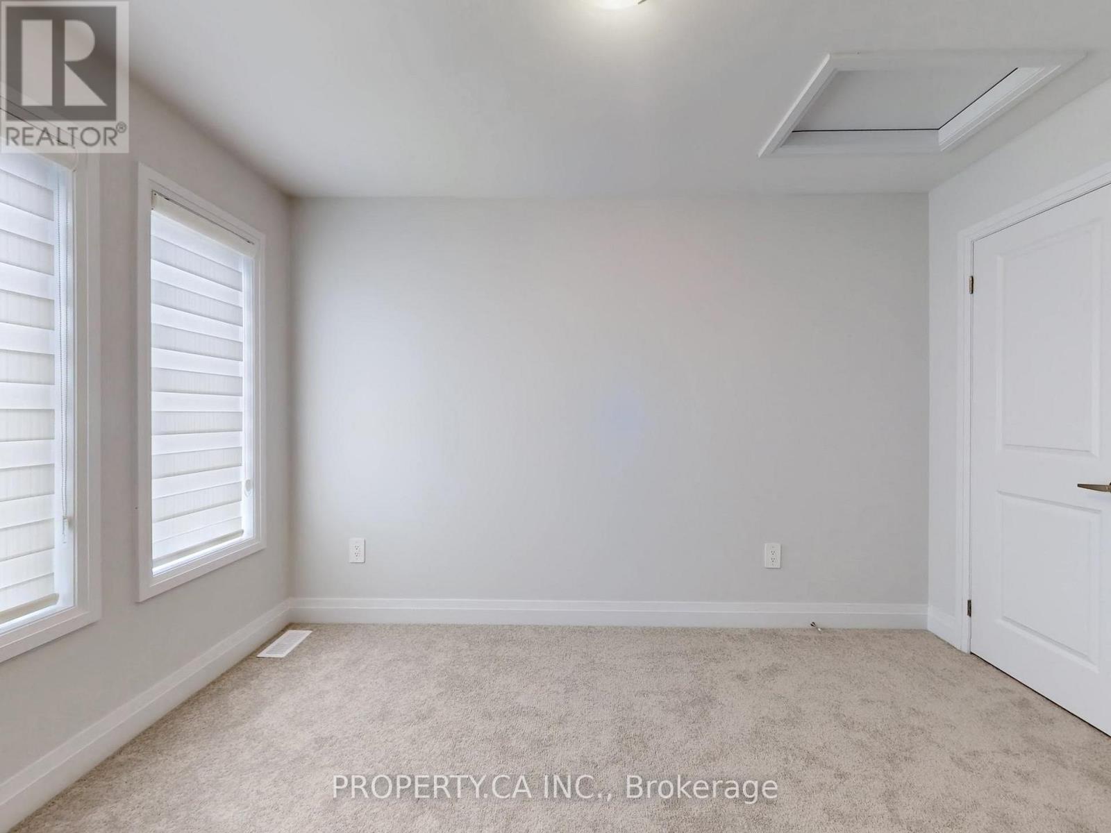 111 Corley Street, Kawartha Lakes, Ontario  K9V 6C2 - Photo 18 - X12583692