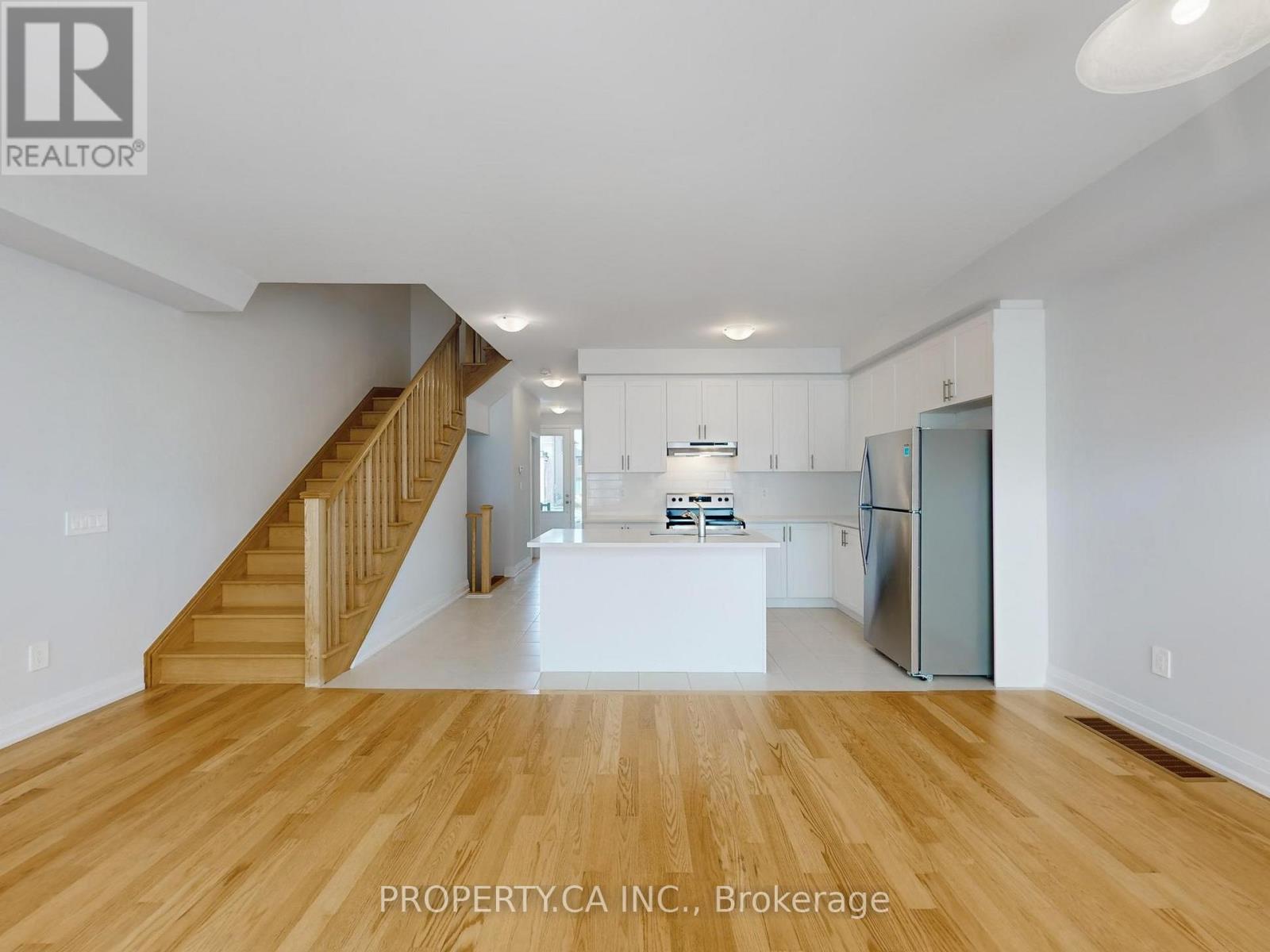 111 Corley Street, Kawartha Lakes, Ontario  K9V 6C2 - Photo 7 - X12583692