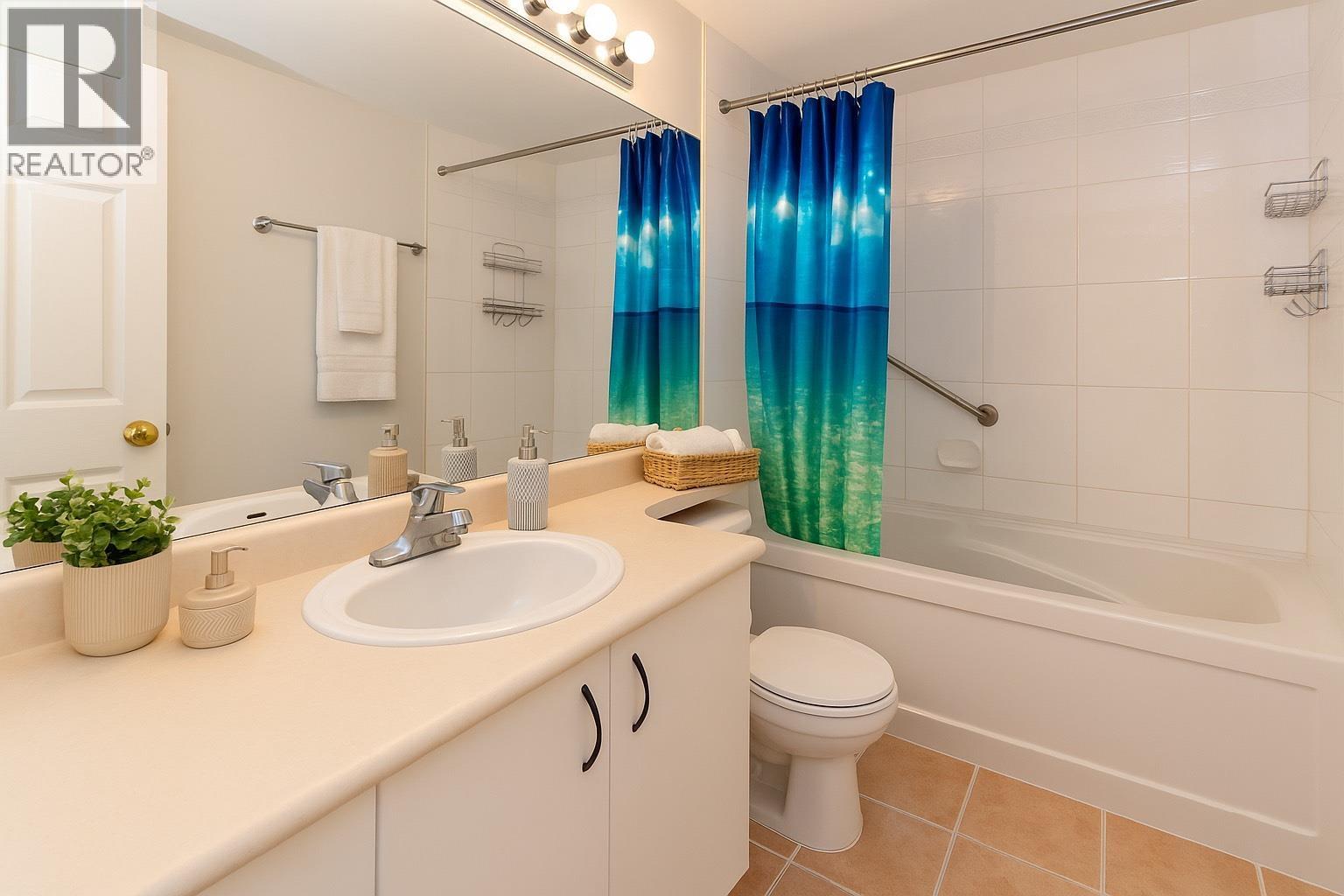 309 175 E 10th Street, North Vancouver, British Columbia  V7L 4W1 - Photo 11 - R3070748