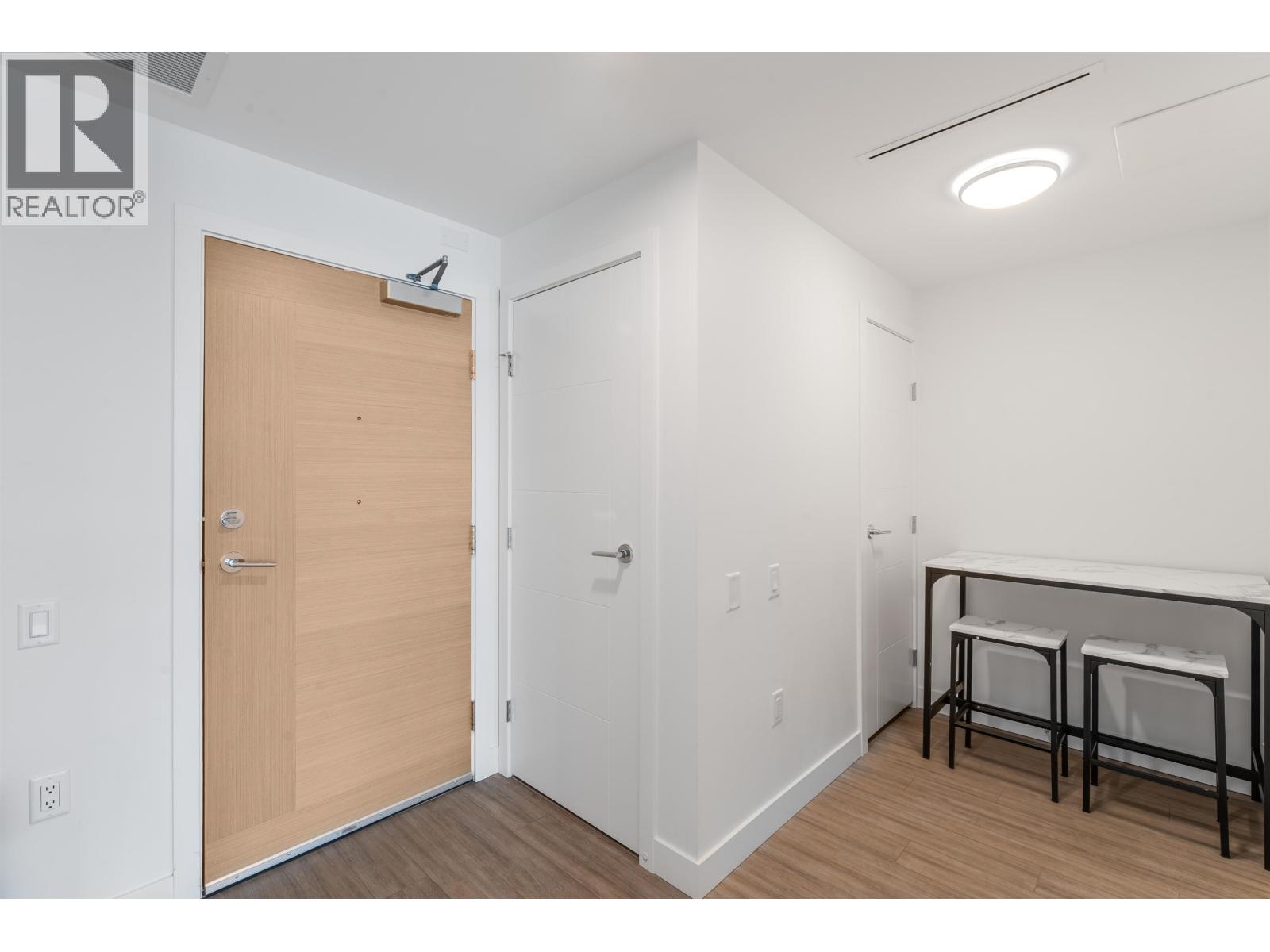 807 6398 Silver Avenue, Burnaby, British Columbia  V5H 0K7 - Photo 15 - R3070767