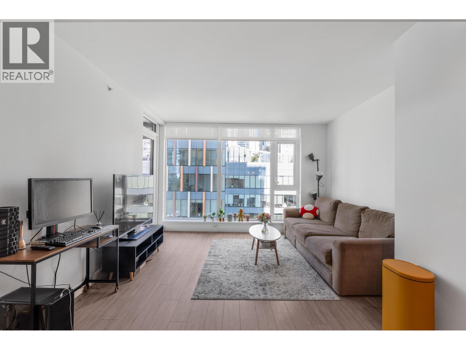 807 6398 Silver Avenue, Burnaby, British Columbia  V5H 0K7 - Photo 5 - R3070767