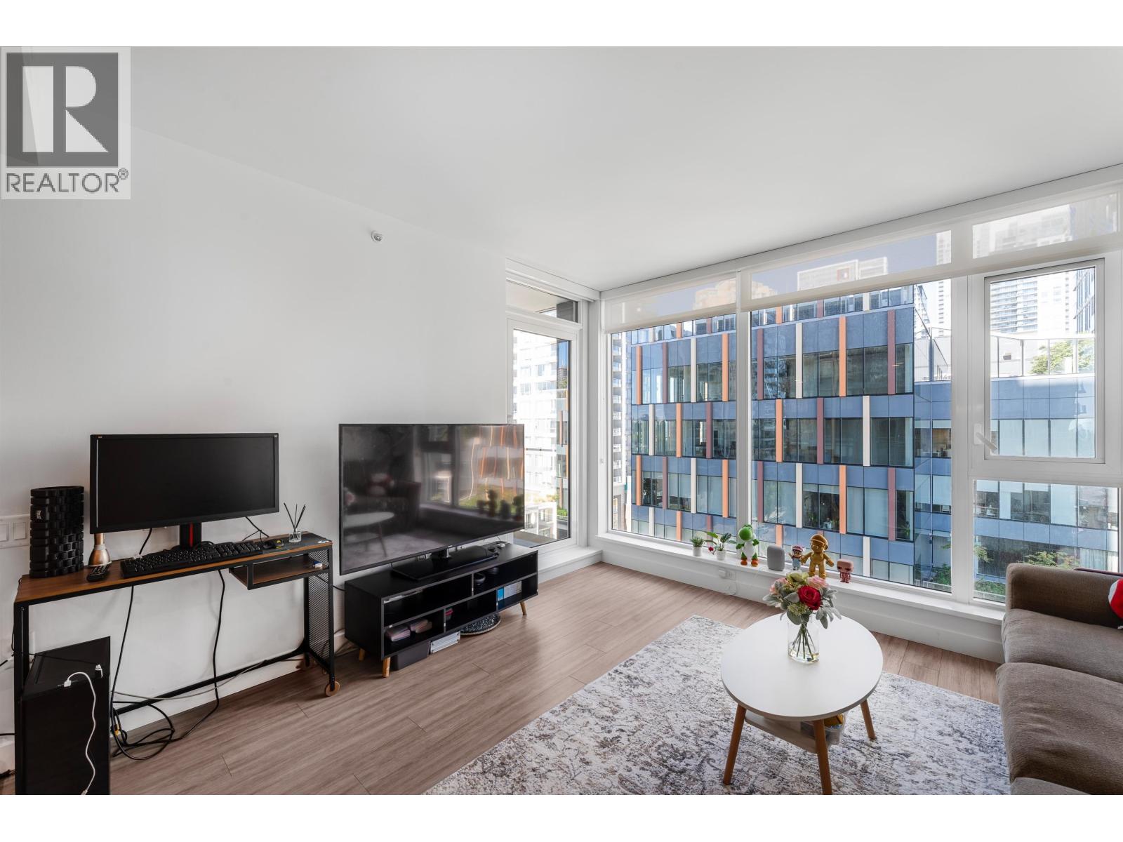 807 6398 Silver Avenue, Burnaby, British Columbia  V5H 0K7 - Photo 8 - R3070767