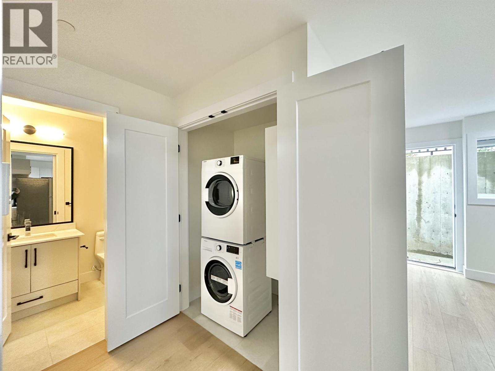 3850 Union Street, Burnaby, British Columbia  V5C 2W5 - Photo 11 - R3070765