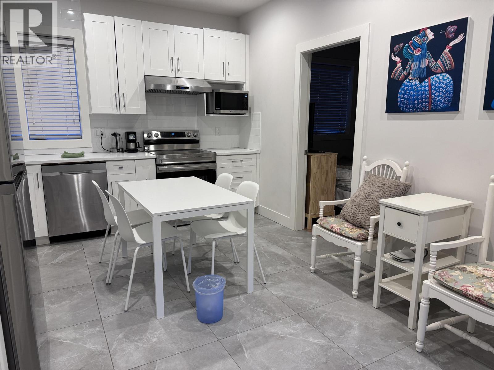 78 E 51 Street, Vancouver, British Columbia  V5X 1B9 - Photo 3 - R3070768