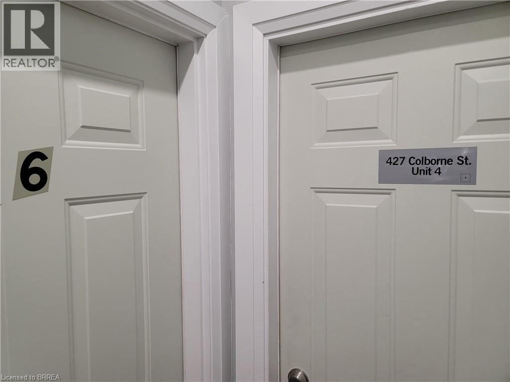 427 Colborne Street, Brantford, Ontario  N3S 3N5 - Photo 6 - 40791074