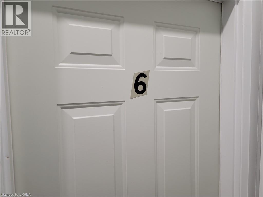 427 Colborne Street, Brantford, Ontario  N3S 3N5 - Photo 7 - 40791074