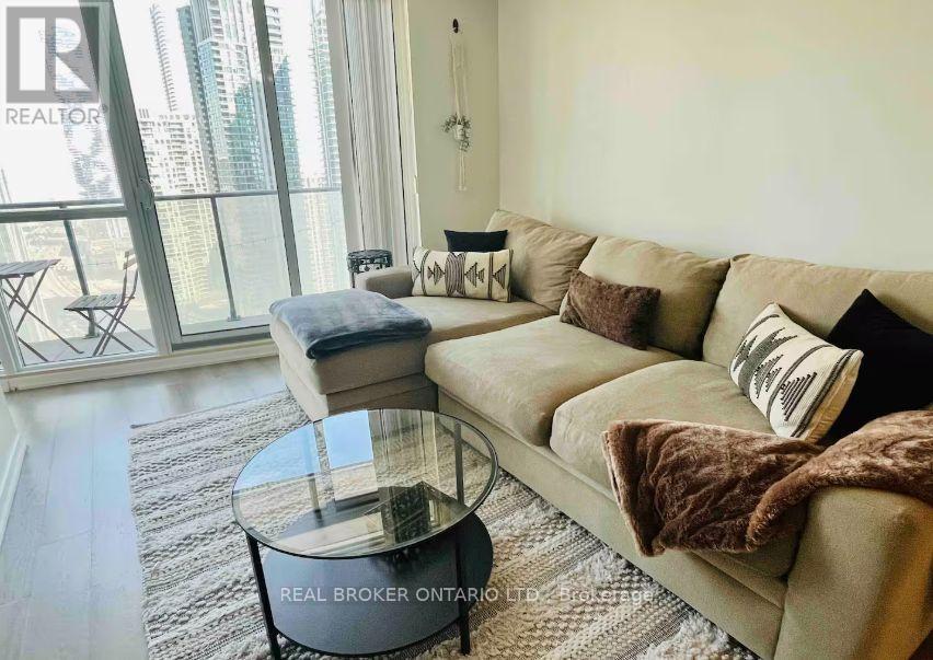 2909 - 65 Bremner Boulevard, Toronto, Ontario  M5J 0A7 - Photo 4 - C12583732